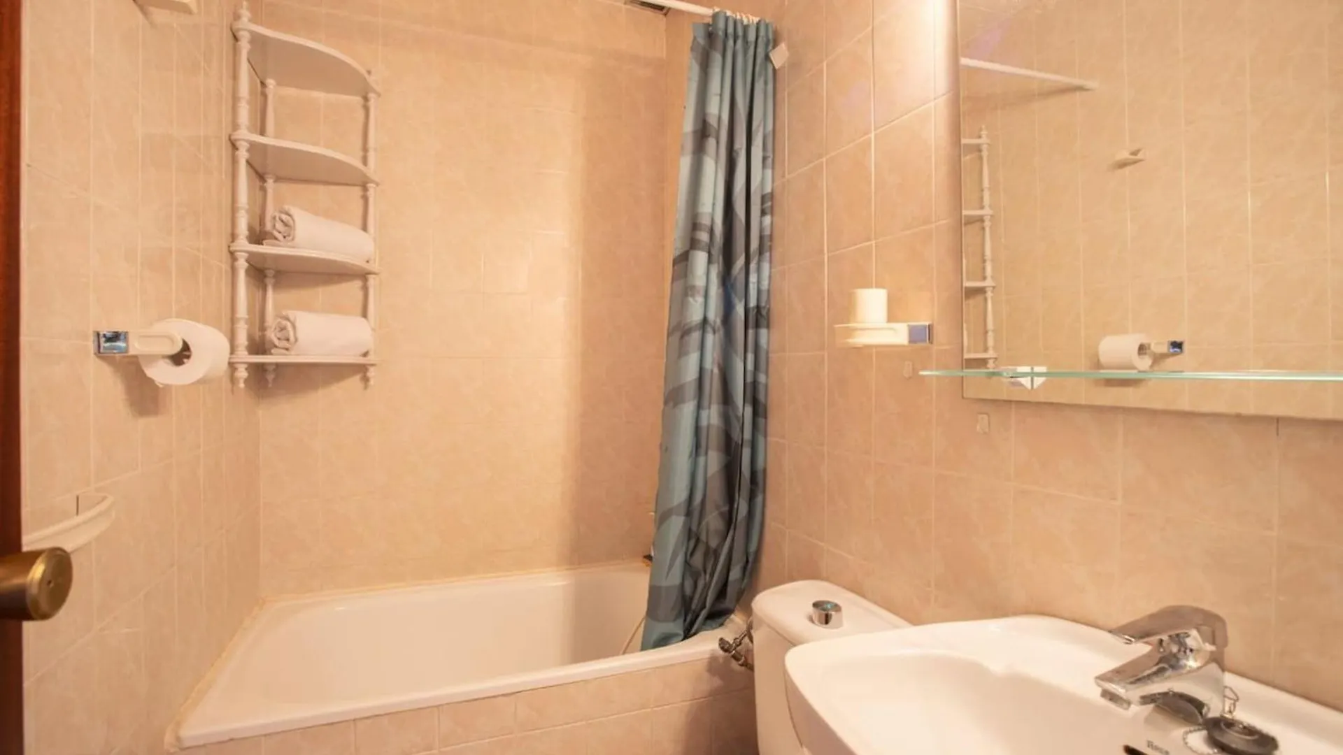 Casita En Empuriabrava Jardin Av-17 Villa Girona İspanya